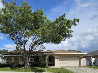 7353 122nd Way, Seminole, FL 33772