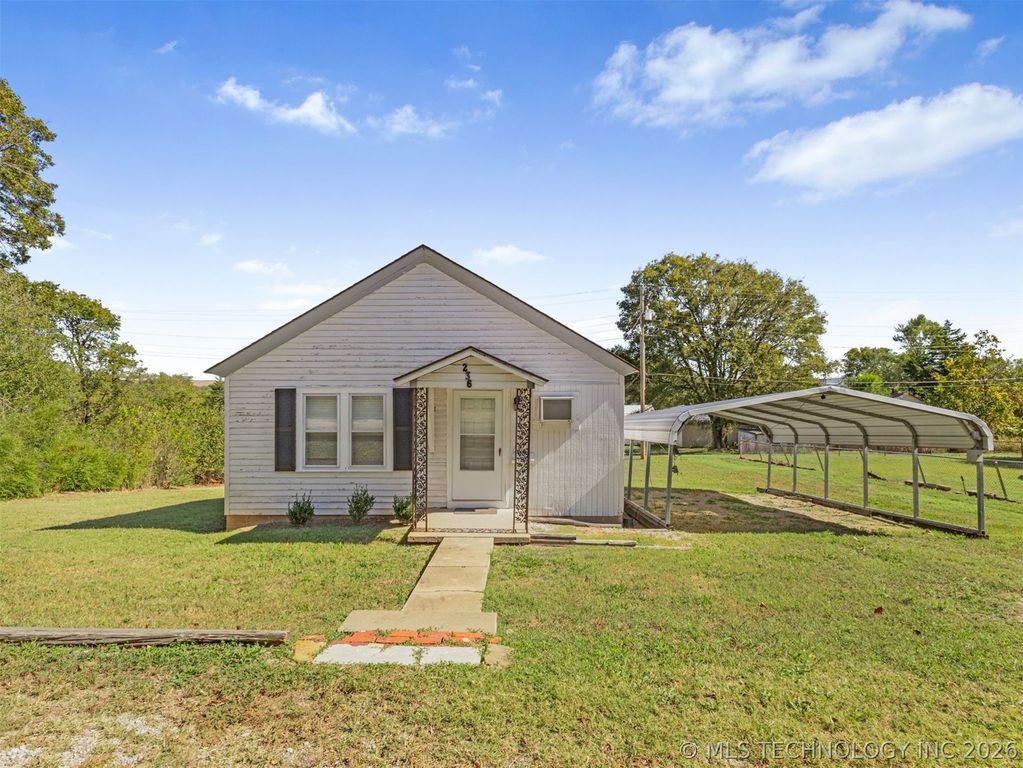 236 N Wilson St, Fairfax, OK - View 2