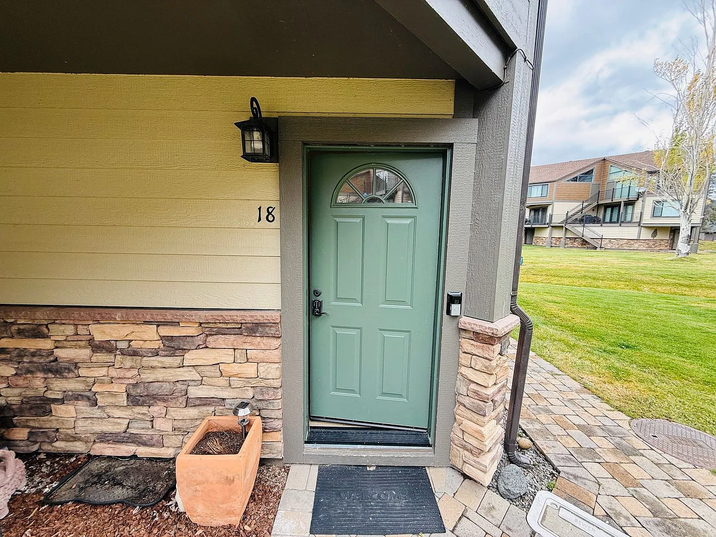 Furnished 1 bed / 1.5 bath condo in the Tahoe Keys — Photo 1