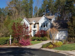 102 Hazelnut Ct, Chapel Hill, NC 27516