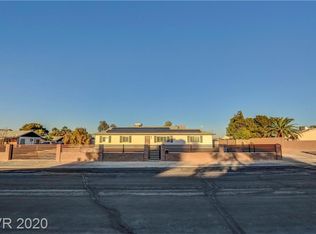 7800 Royal Oaks Rd, Las Vegas, NV 89123