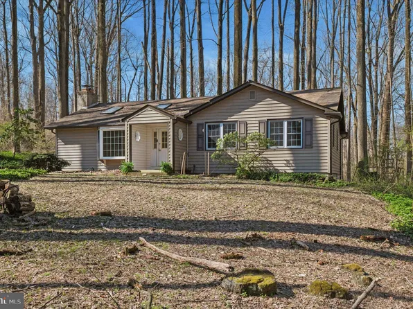 95 Old Orchard Ln, Chadds Ford, PA 19317