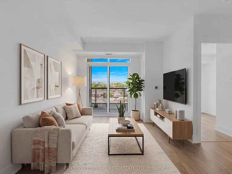 858 Dupont St #713 — Photo 1