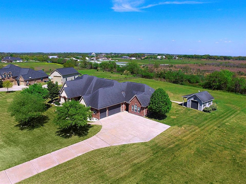 1st image of 4802 Shadow Grass Dr