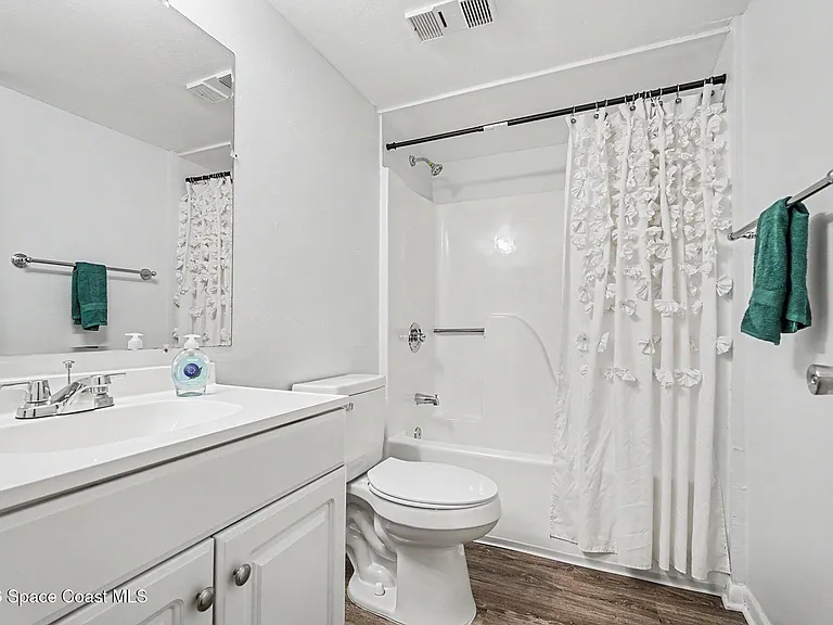 2181 Agora Cir SE #106 — Photo 13