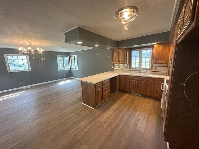 3 bed, 1500 sqft, $1,600 — Photo 2