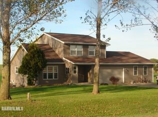 9728 E Rock Grove Rd, Davis, IL 61019