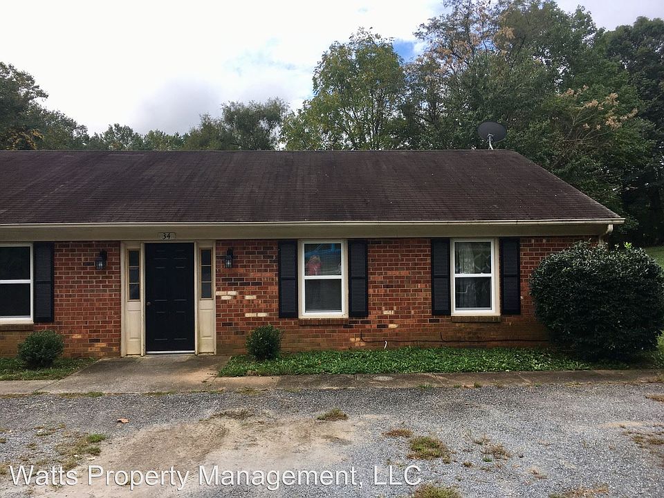 1st image of 34 Lee Pl #2