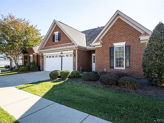 3rd image of 5039 Lewisetta Dr