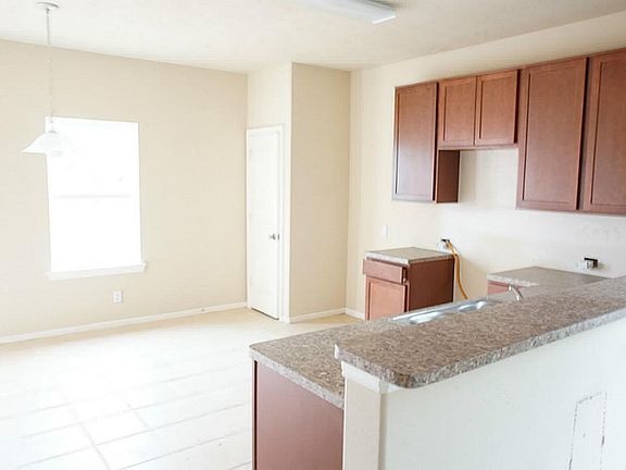 4th image of 3309 Verde Meadow Dr