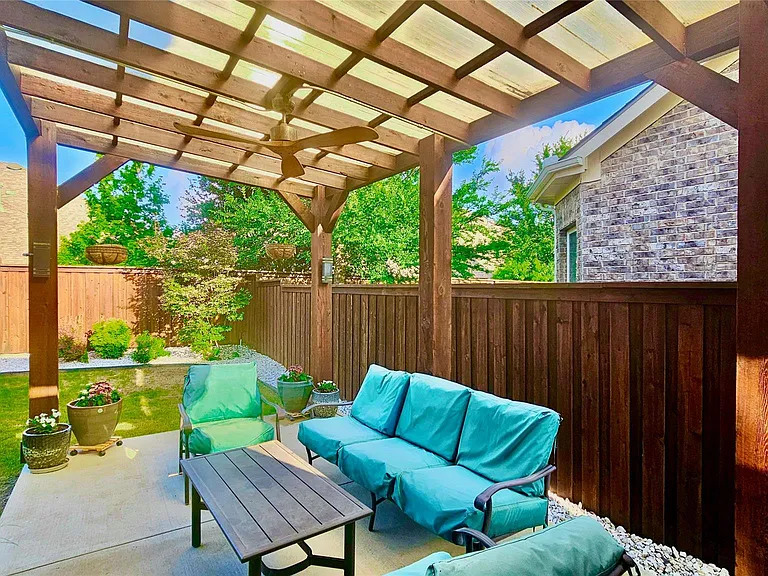 7324 Clementine Dr — Photo 35
