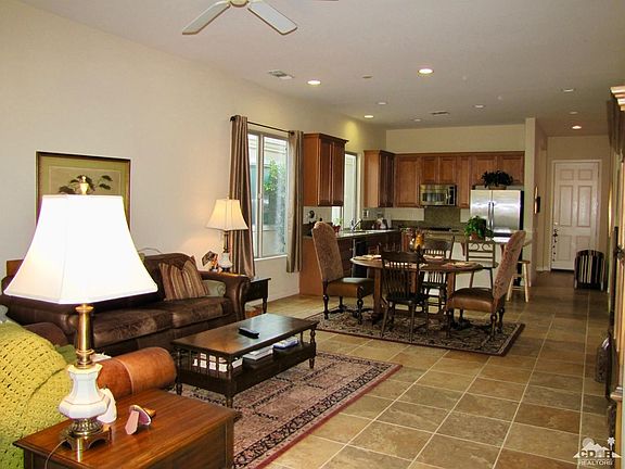 2nd image of 80529 Avenida San Fernando