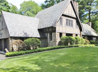 58 Andrews Dr, Darien, CT 06820