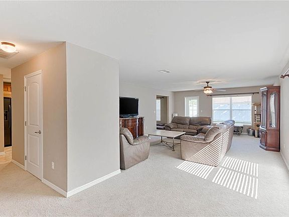 5th image of 11118 Irish Moss Ave