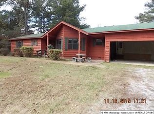740 Strickland Dr, Holly Springs, MS 38635