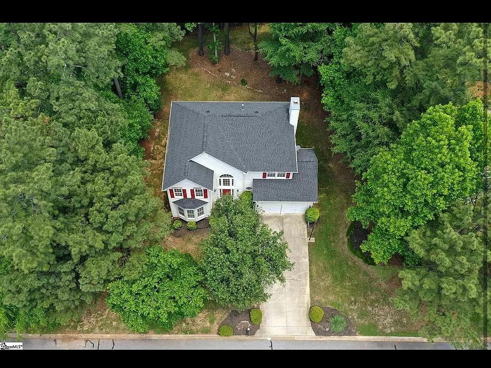 1st image of 304 Marsh Creek Dr