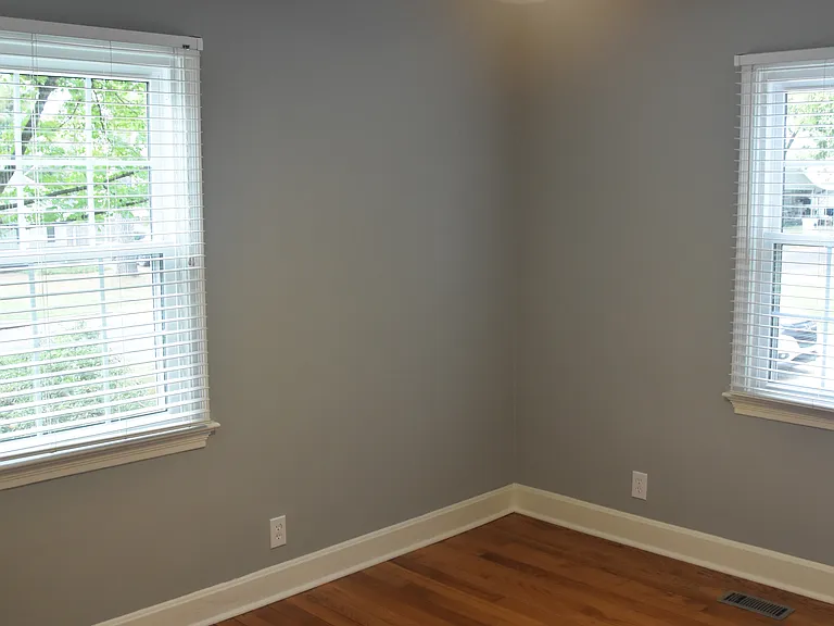 1919 Vanderbilt Cir SW — Photo 12
