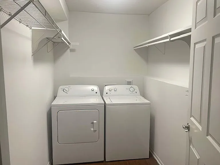 Urban Place Apartments — Photo 81