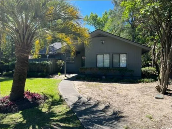 958 Oakwood Ln., Myrtle Beach, SC 29572