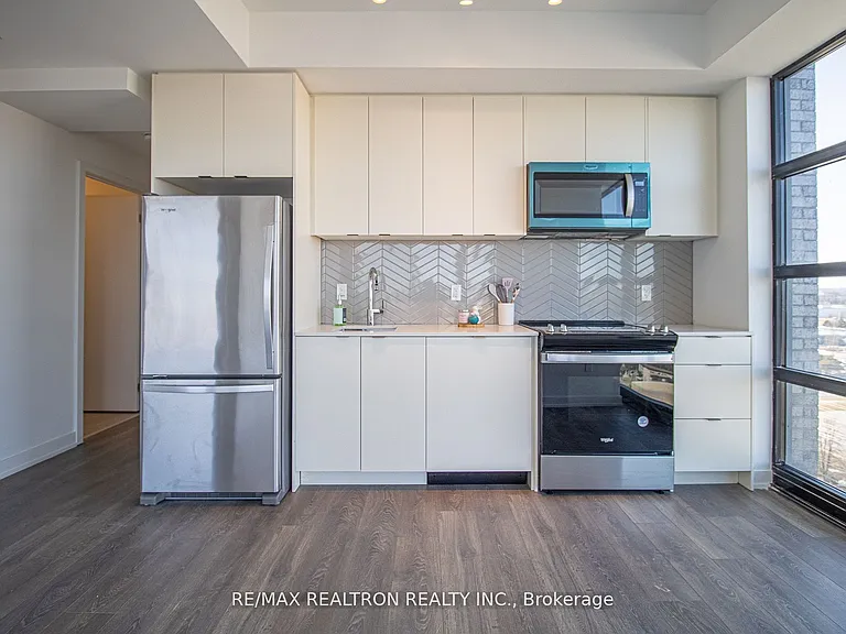 1606 Charles St #1402 — Photo 13
