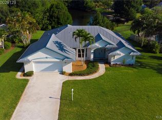 543 SE Meadow Wood Way, Stuart, FL 34997