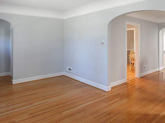 2nd image of 3406 N Natoma Ave