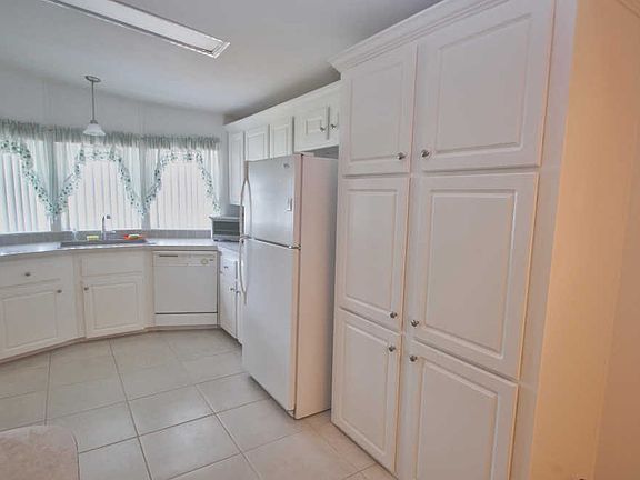5th image of 8515 Wedelia Ct