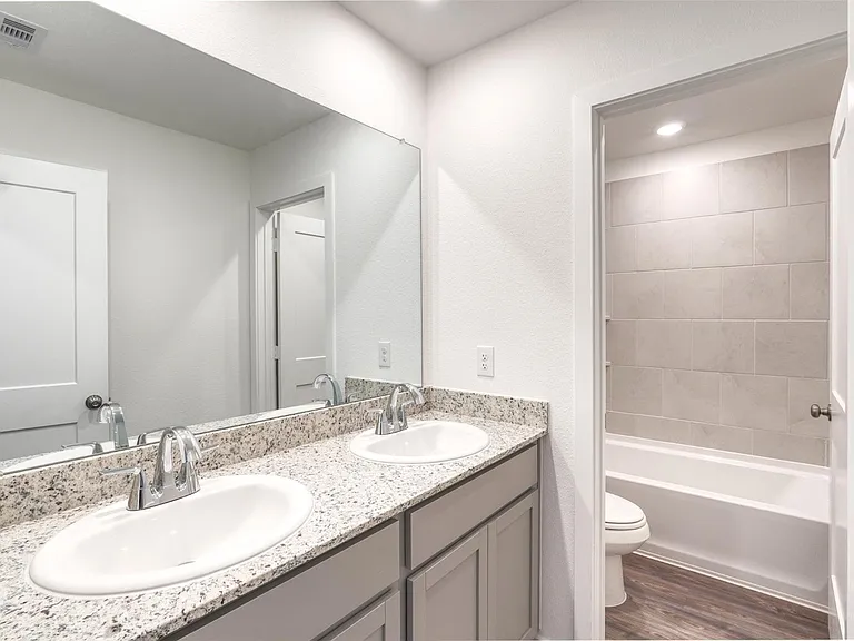 3918 Windy Whisper Dr — Photo 28
