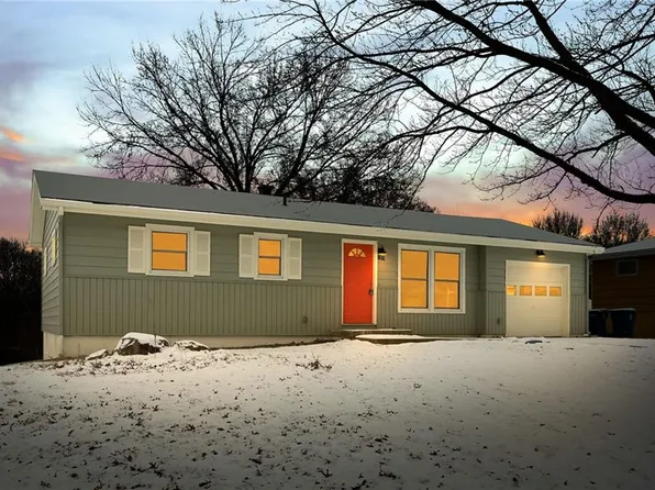 1019 S Morse Ave, Liberty, MO 64068