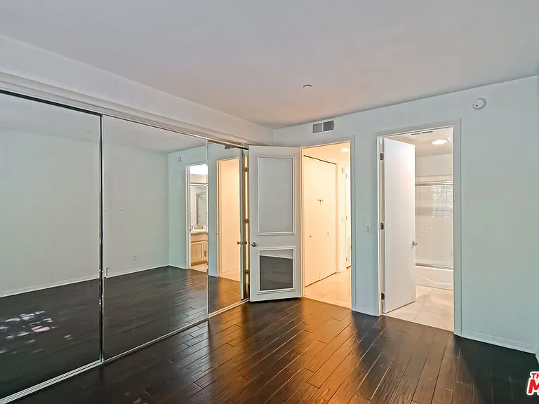 1875 S Beverly Glen Blvd #101 — Photo 26