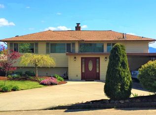17127 NE 5th Pl, Bellevue, WA