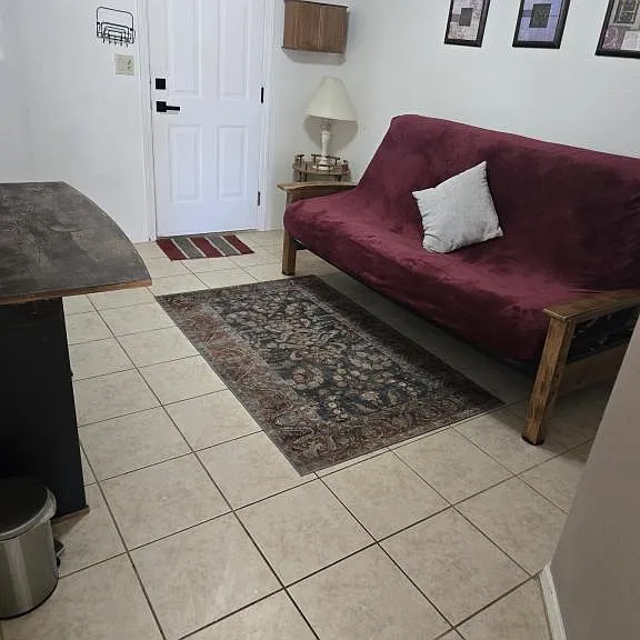 1933 E Leisure Ln — Photo 11