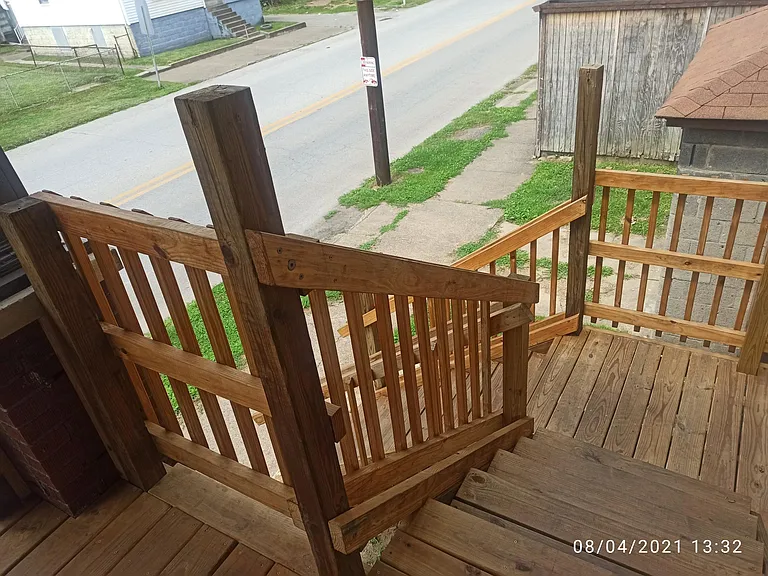 71 Ohio St — Photo 13
