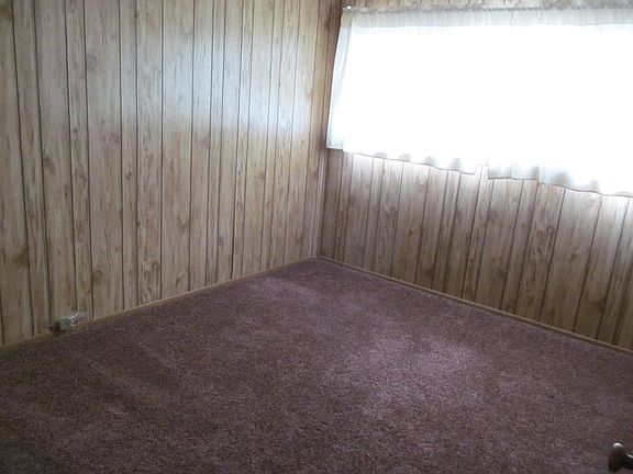 5th image of 2823 E University Blvd