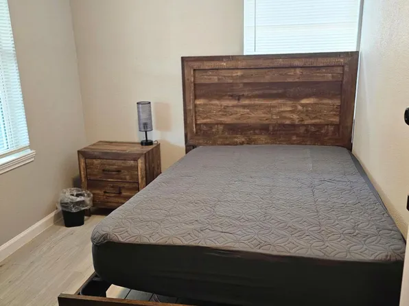 (undisclosed Address), Fort Worth, TX 76104