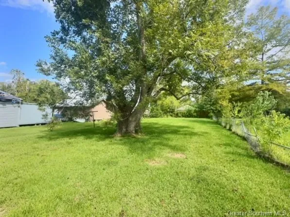 3201 Reidway St, Lake Charles, LA 70601