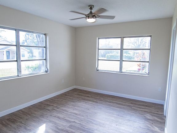 5th image of 2412 Thrace St
