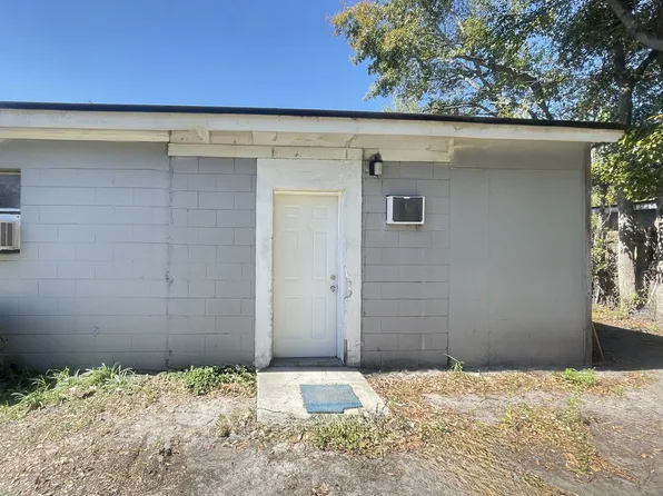 10603 Briarcliff Rd E, Jacksonville, FL 32218