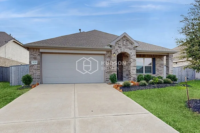 5120 Twin Summit Dr — Photo 1