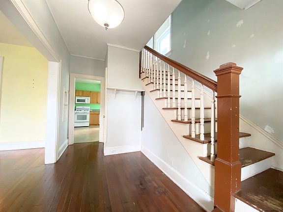 4th image of 10 Mckinstry Place