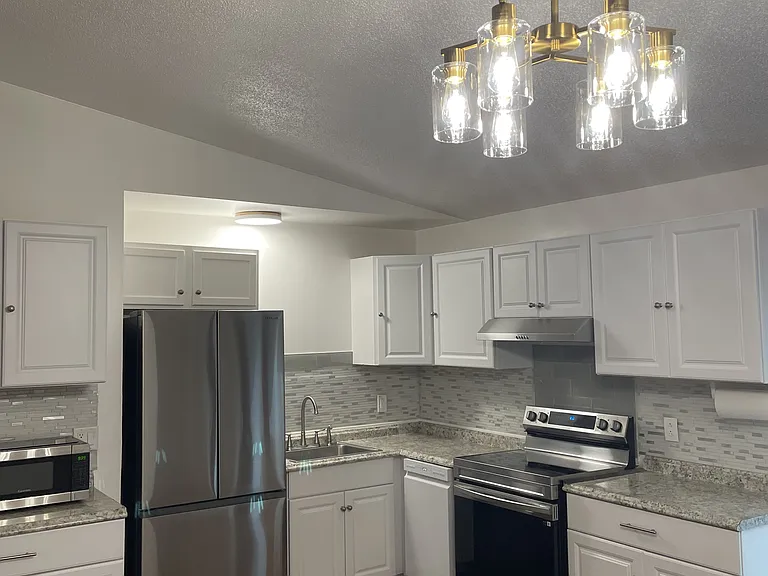 5141 Primrose Ave SE — Photo 8