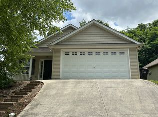 10320 Boston Ln, Knoxville, TN 37932