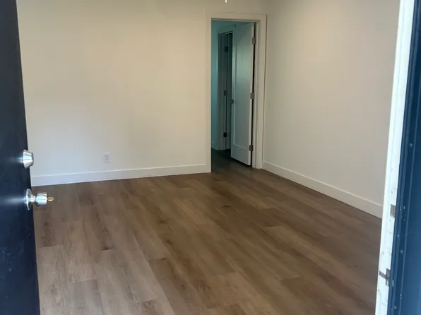 1401 S Standard Ave, Santa Ana, CA 92707
