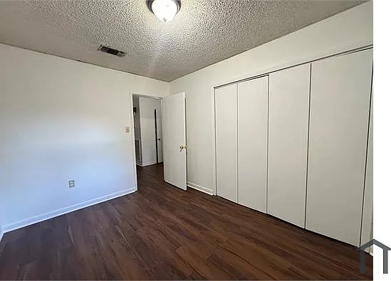 1027 Arcadia Dr — Photo 7