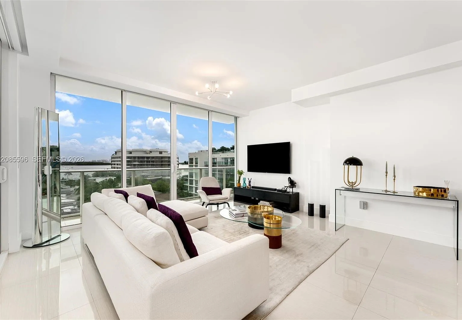 Le Jardin House Condo — Photo 4