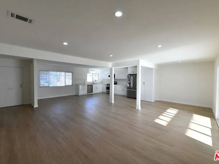 3125 Jacinto Ave — Photo 3
