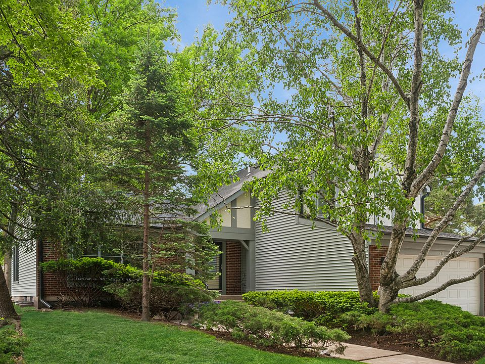 1st image of 499 Highland Grove Dr