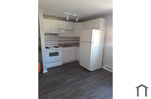 217 Hollister Ave #A1 Photo 1