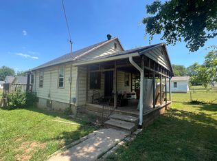 2941 W Catalpa St, Springfield, MO 65802