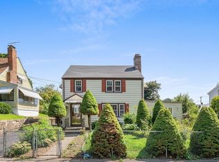 375 Cleveland Ave, Bridgeport, CT 06604